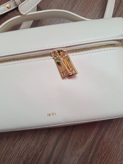 Сумка JW PEI Thea Top Handle Bag