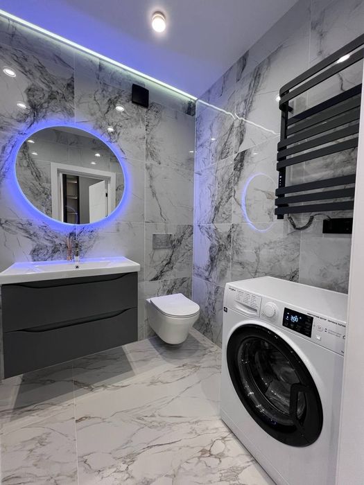 Продаж 2к квартири в центрі міста, вигляд на парк. Новий ремонт