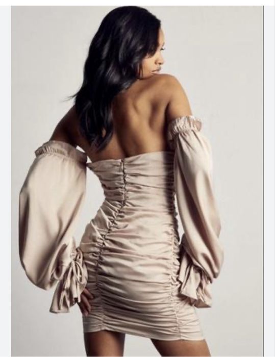 Продам сукню