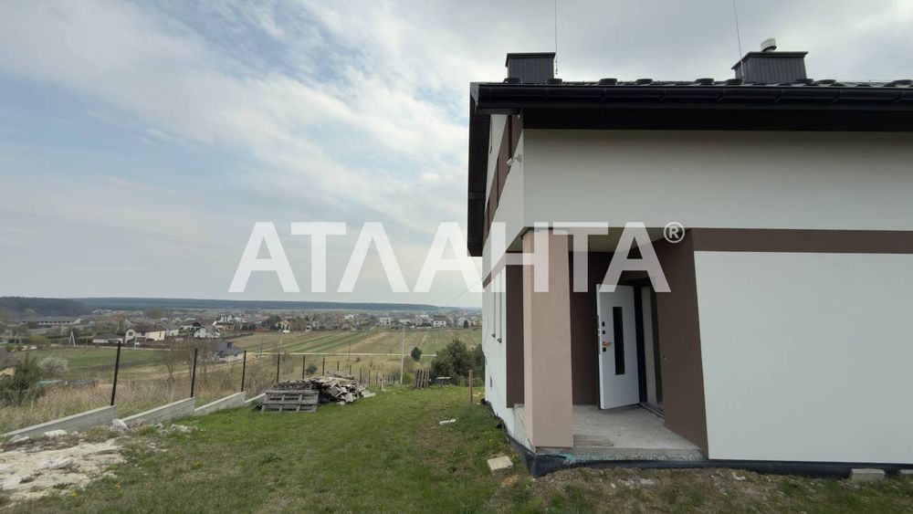 Продаж приватного будинку в с. Карачинів