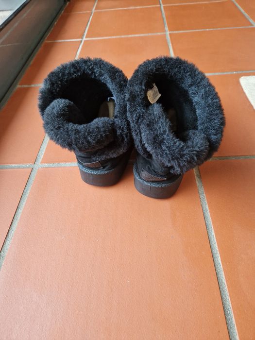 Botas de pelo pretas "NewYorker", 40