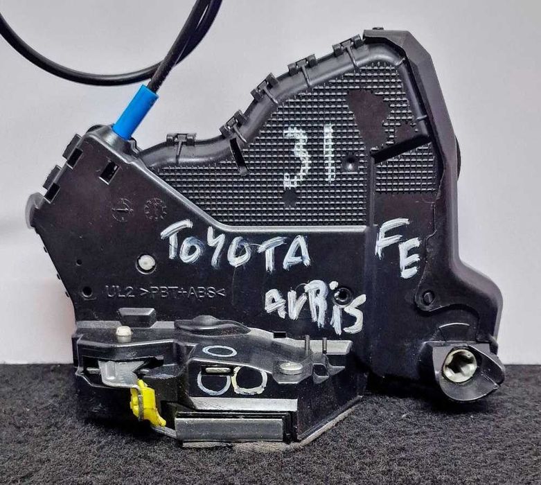 Fechadura / Fecho Porta Frente Esquerdo - TOYOTA AURIS