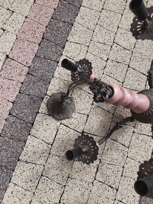 Żyrandol mosiężny stary