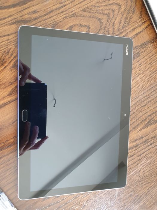 huawei BAH-W09 на запчастини/ Asus zenpad 10