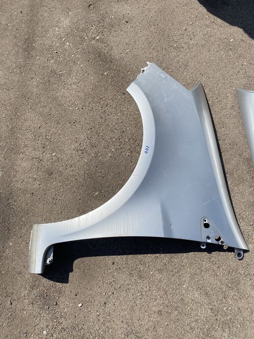 Крило Рено Кліо renault clio