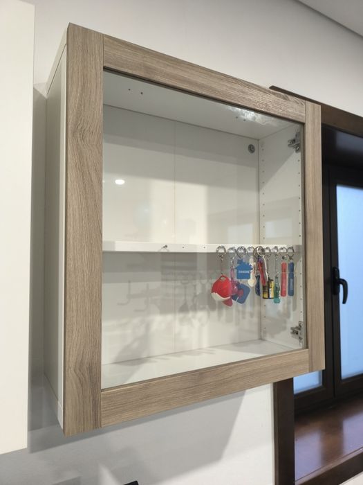 Armários bestã IKEA impecável