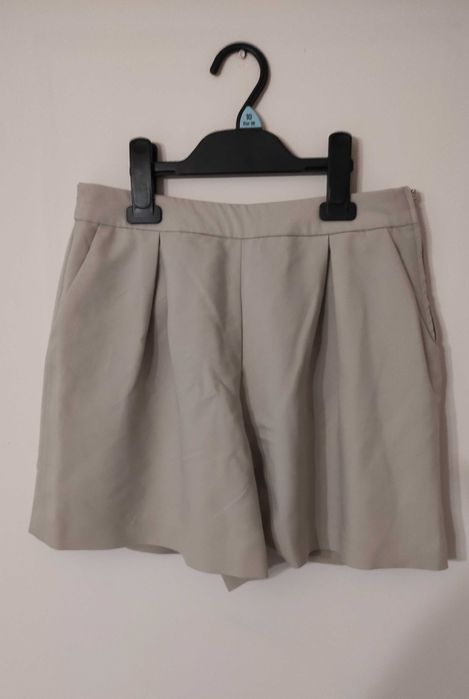 Szorty spodenki Reserved