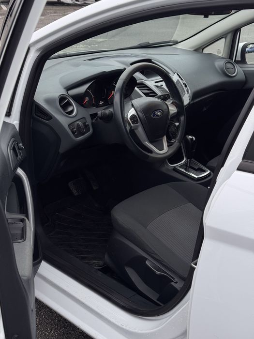 Продам Ford Fiesta 2011