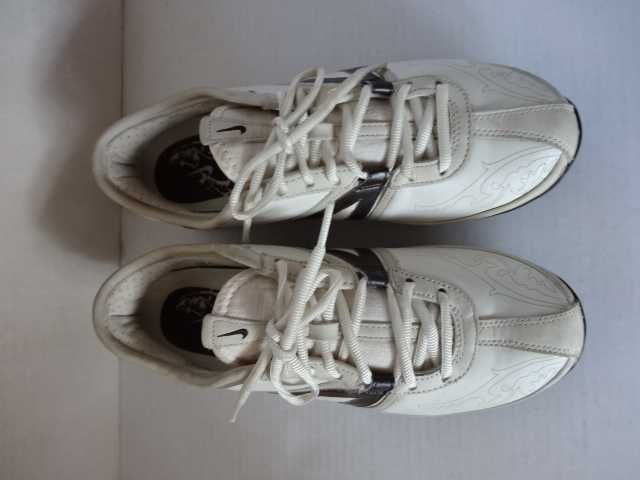 Buty NIKE SHOX roz 40,5 Skóra Sportowe Adidasy