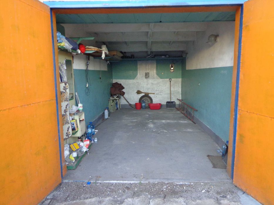 Do wynajęcia garaż, magazyn pow. 18 m² Nowa Huta