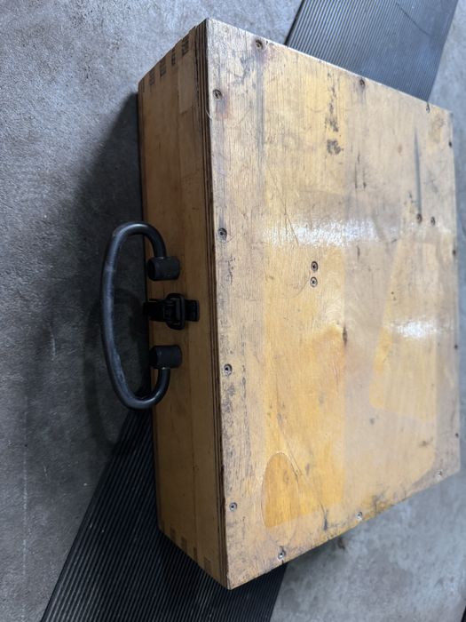 Центрошукач оптичний