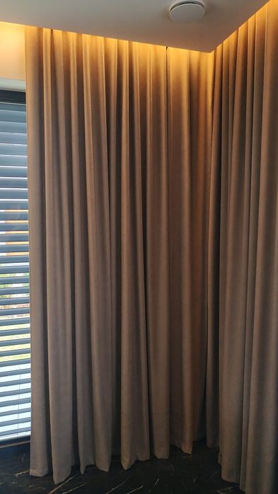 Szycie zasłon, firan, roletek rzymskich