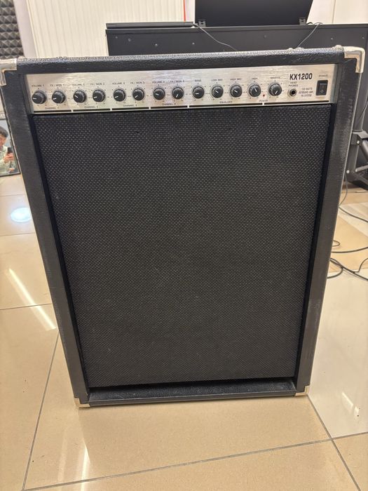 Behringer KX1200 – Keyboard Amp / PA System – 120 W – OKAZJA