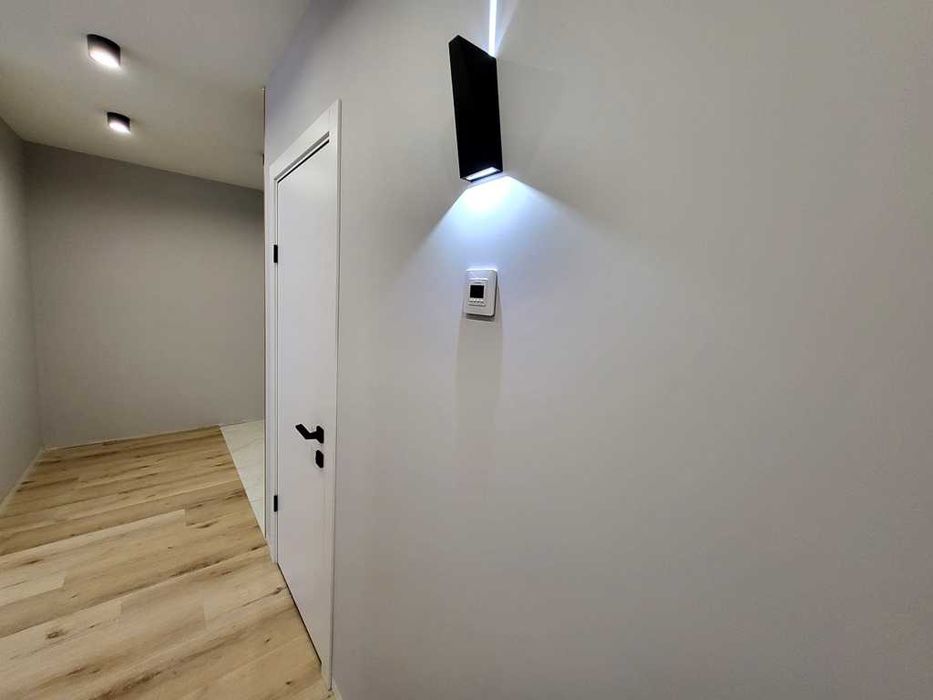 Продажа 2-х к.кв. на этаже кладовка 3,5 кв.м ул. Почтовая д.119, ЖК 1.