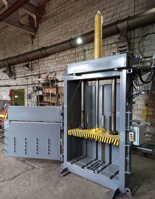 Прес гідравлічний для вторсировини виготовлення