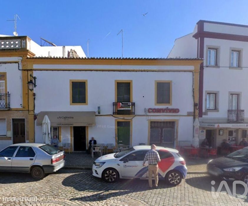 Ateliê T3 em Alter do Chão de 300,04 m2