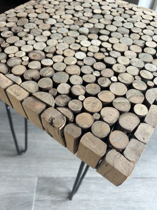 Mesa de apoio troncos madeira