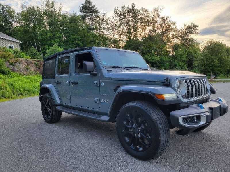 2024 Jeep Wrangler Sahara 4xe