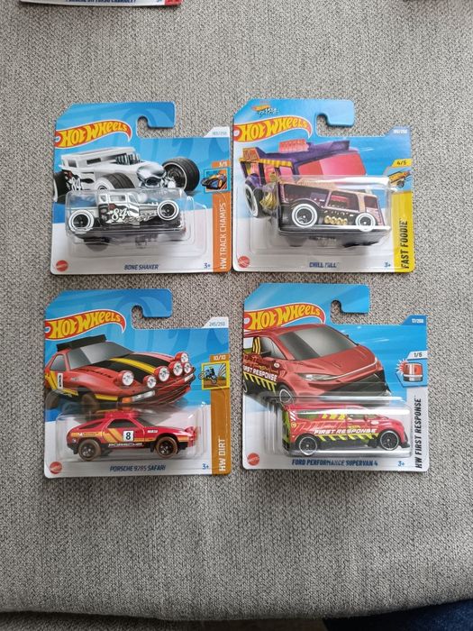 Hot wheels  TH's