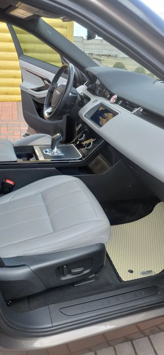 Рендж ровер эвок