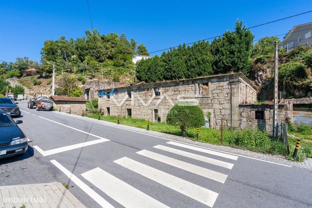 Moradia para Restaurar T0 Venda em Chorense e Monte,Terras de Bouro