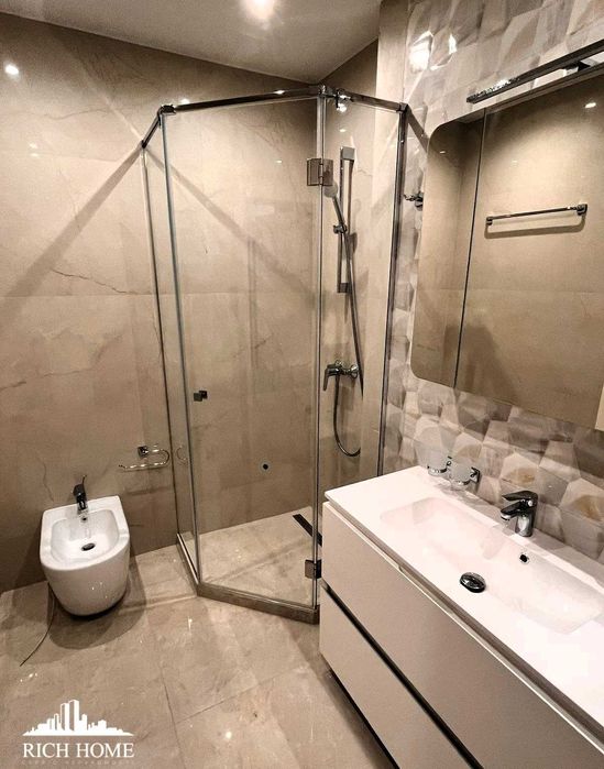 ЖК Петрівський квартал. Ідеальна квартира з дизайнерським ремонтом!