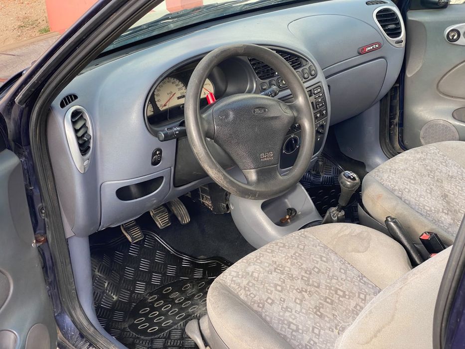 Ford fiesta techno 98 — photo 5