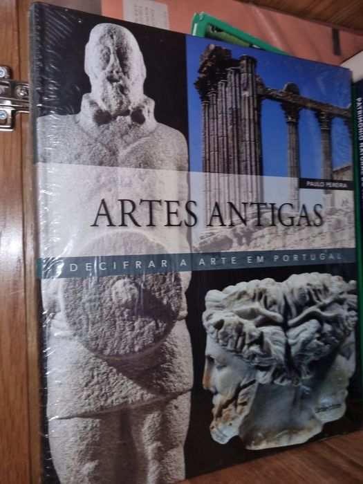 Colecção de grandes  livros, enciclopédias