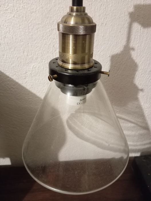 Candeeiro de mesa estilo art deco