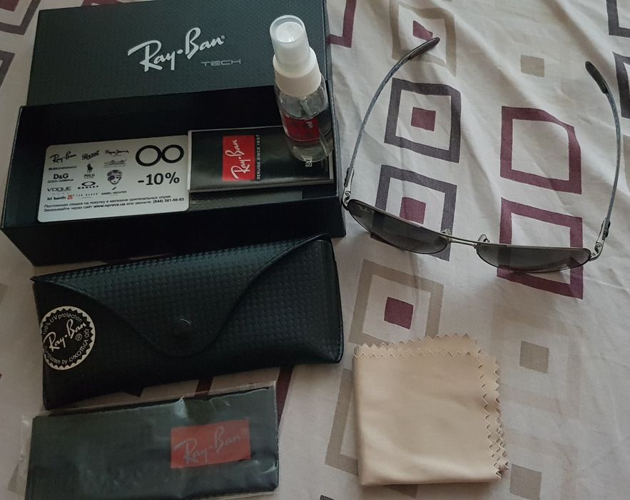 Очки солнцезащитные Ray-Ban оригинал,  Cockpit Carbon Fibre RB8301 029