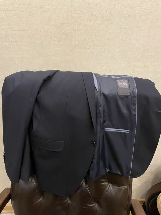 Костюм SÜVARI 50-52 (L-XL) стан нового