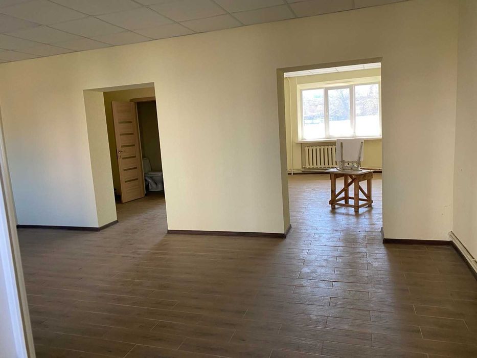 Здається в оренду приміщення 60-120 м2