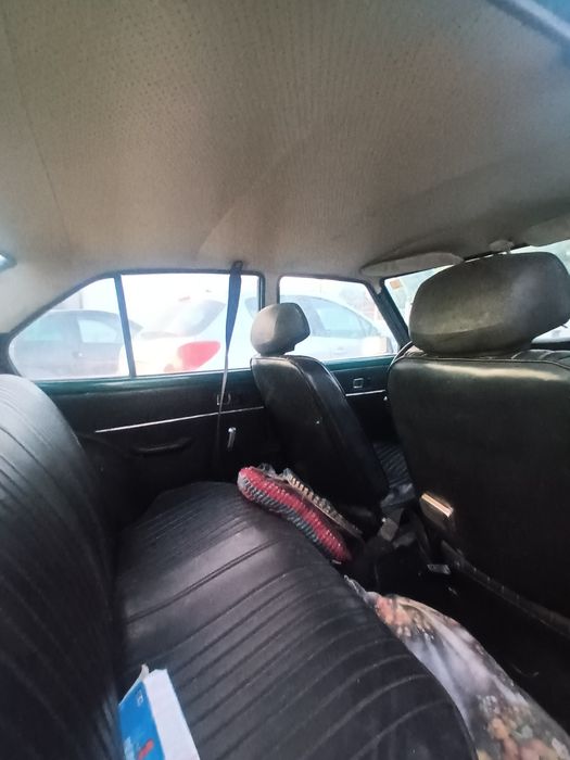 Toyota Corolla 1.2 para restauro