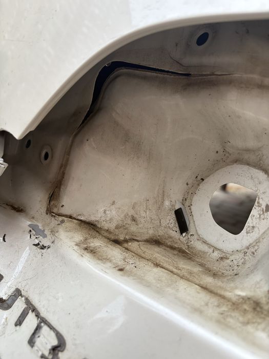 Кришка багажника Subaru Outback B15 Європа під відновлення