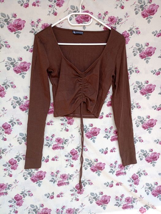 Sweterkowy crop top