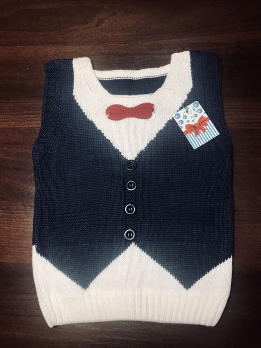 Новая! Детская жилетка шерстяная джентльмен.Вязаная безрукавка, Турция