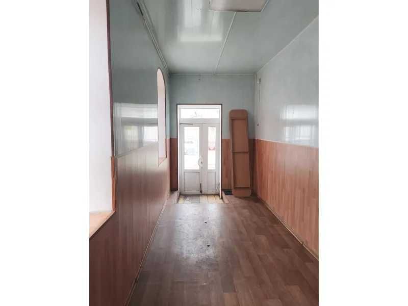 Нежиле приміщення 86,4 кв. м, вул. Гетьманська (Лібкнехта Карла), 7Б