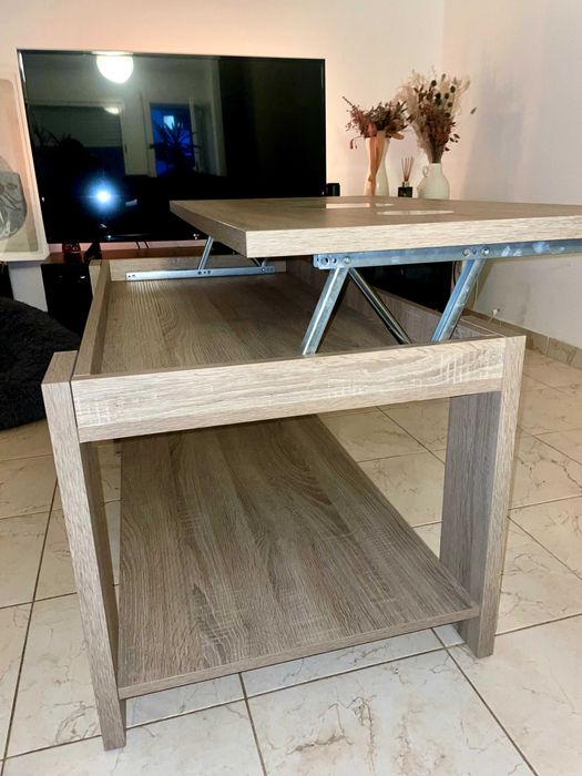 Mesa de Centro Elevatória, como nova