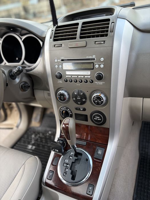 Suzuki Grand Vitara 2.7 V6
