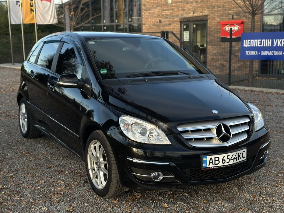 Продам Mercedes-Benz B-Class 2010