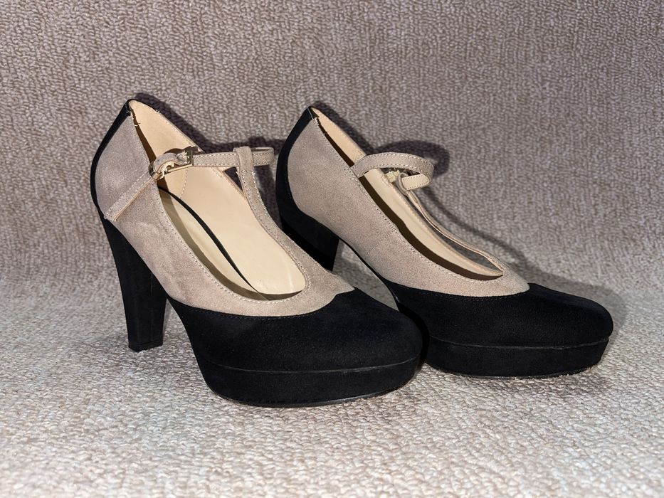 Sapatos de Salto senhora