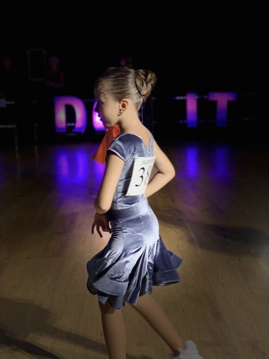 Бейсік для бальних танців зріст 110-122 см