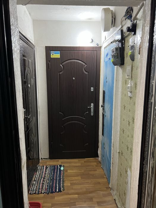 Продам кімнату, Малий ринок