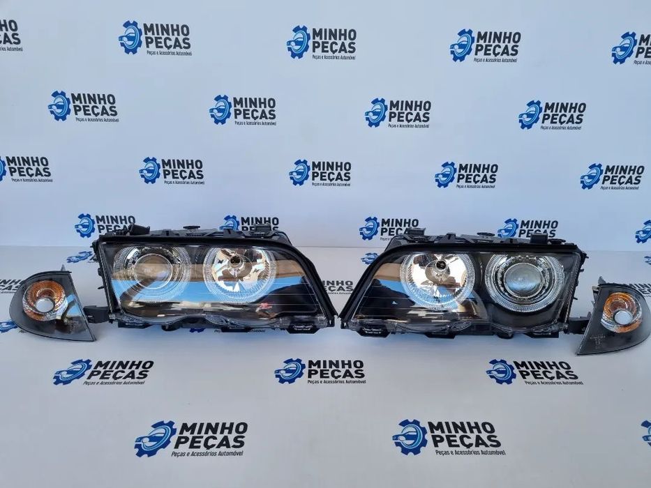 Faróis Angel Eyes BMW Série 3 (E46) Fundo Preto