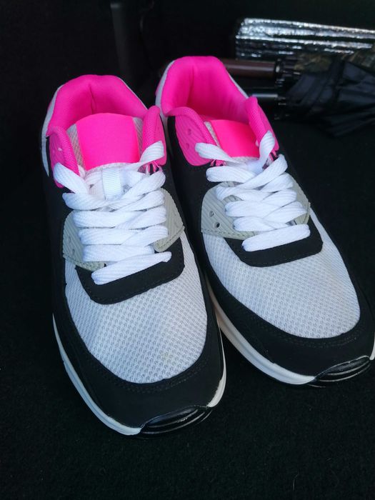 Ténis "Rose Black" 41 (Novas)