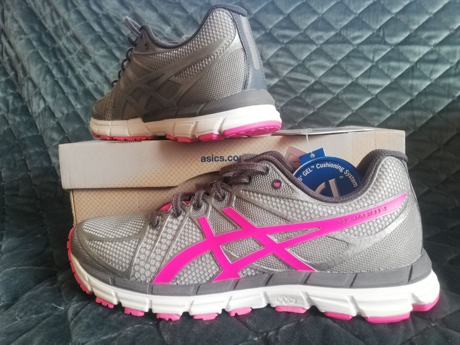 Buty sportowe do biegania damskie 37,5