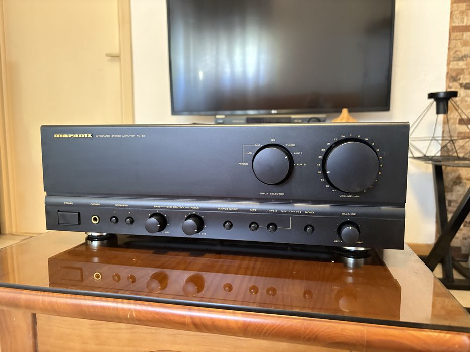 Amplificador Marantz PM 52