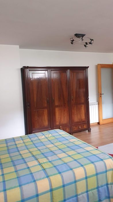 Quarto grande com WC privativo