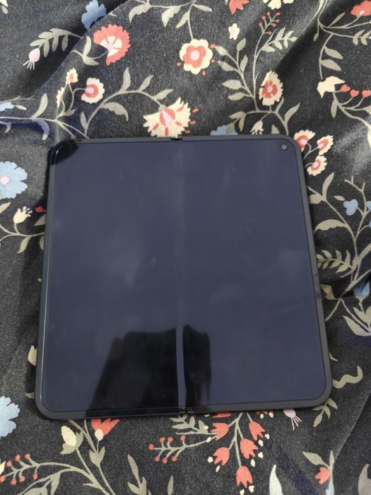 Google Pixel 9 Pro Fold 16/512 czarny stan bdb