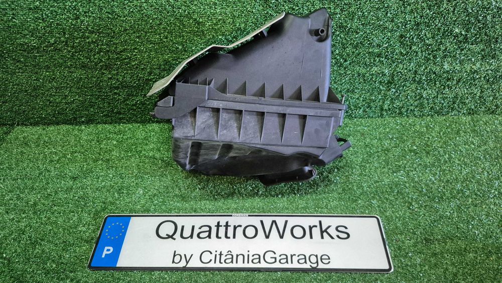 Caixa Filtro Ar Audi A4 B7 8E 2.0 TFSI Ref. 03G133835A Original em excelente estado